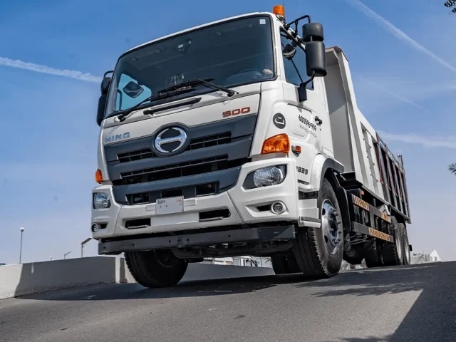 Career Opportunities With A Heavy Truck License